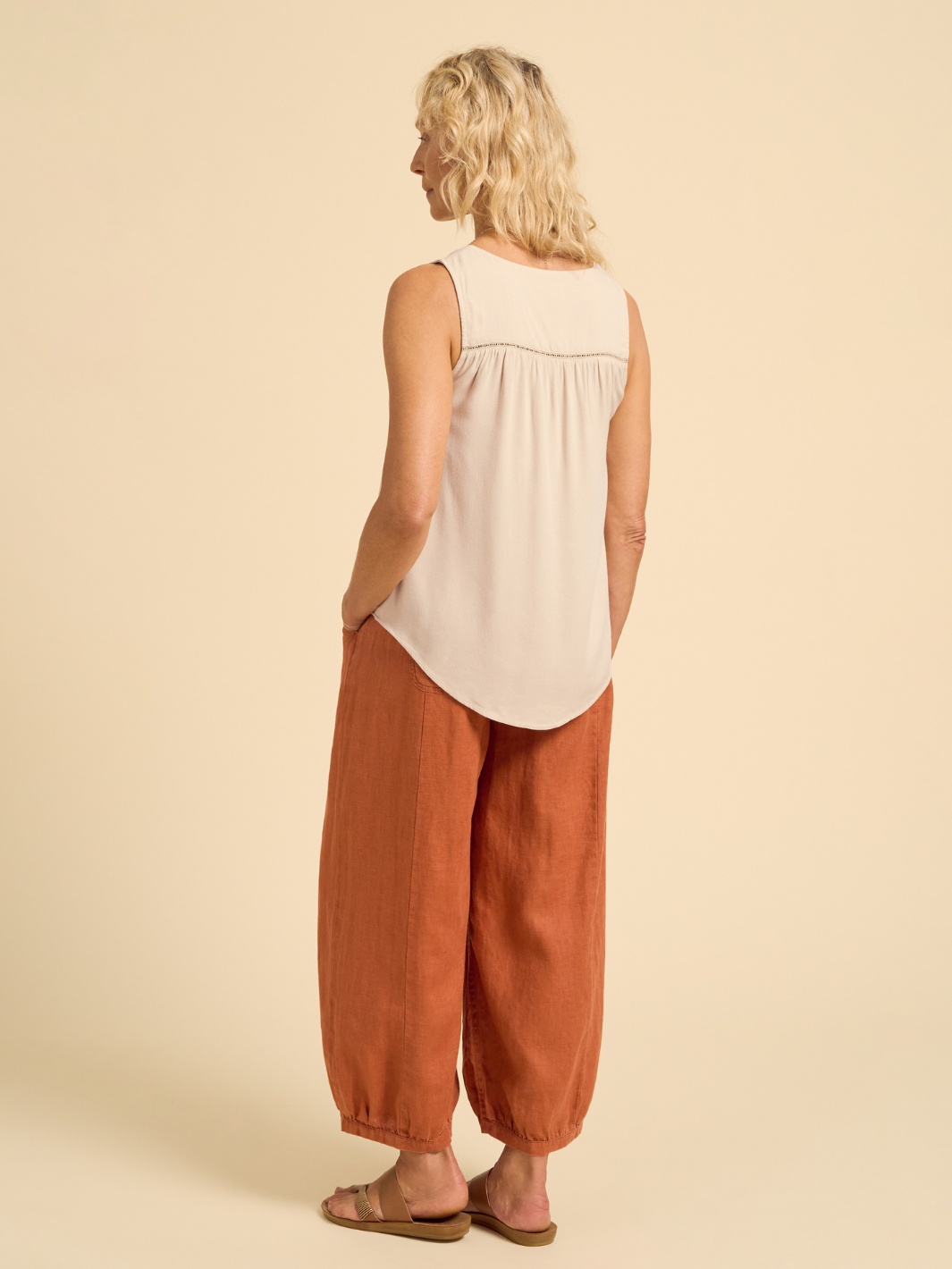 Sasa Bamboo Top Stone