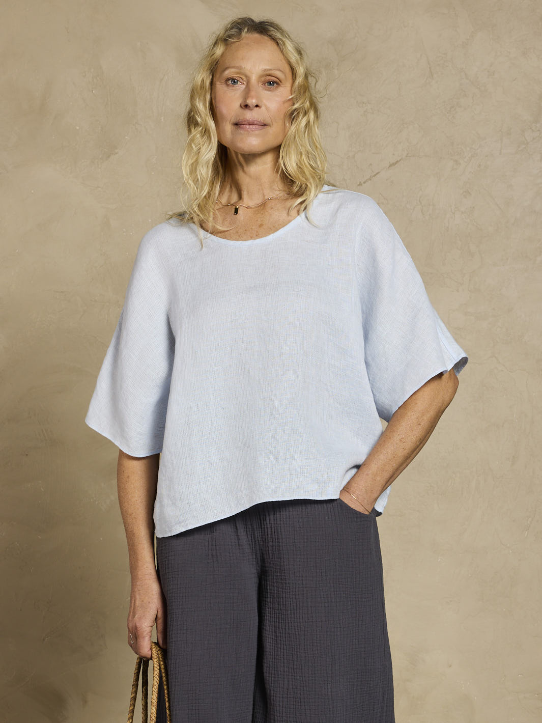 Selene Linen Top Serene Blue