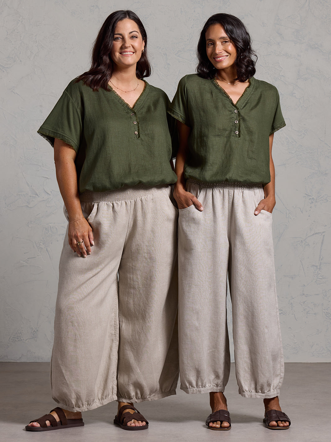 Vivre French Linen and Cotton Blouse Olive
