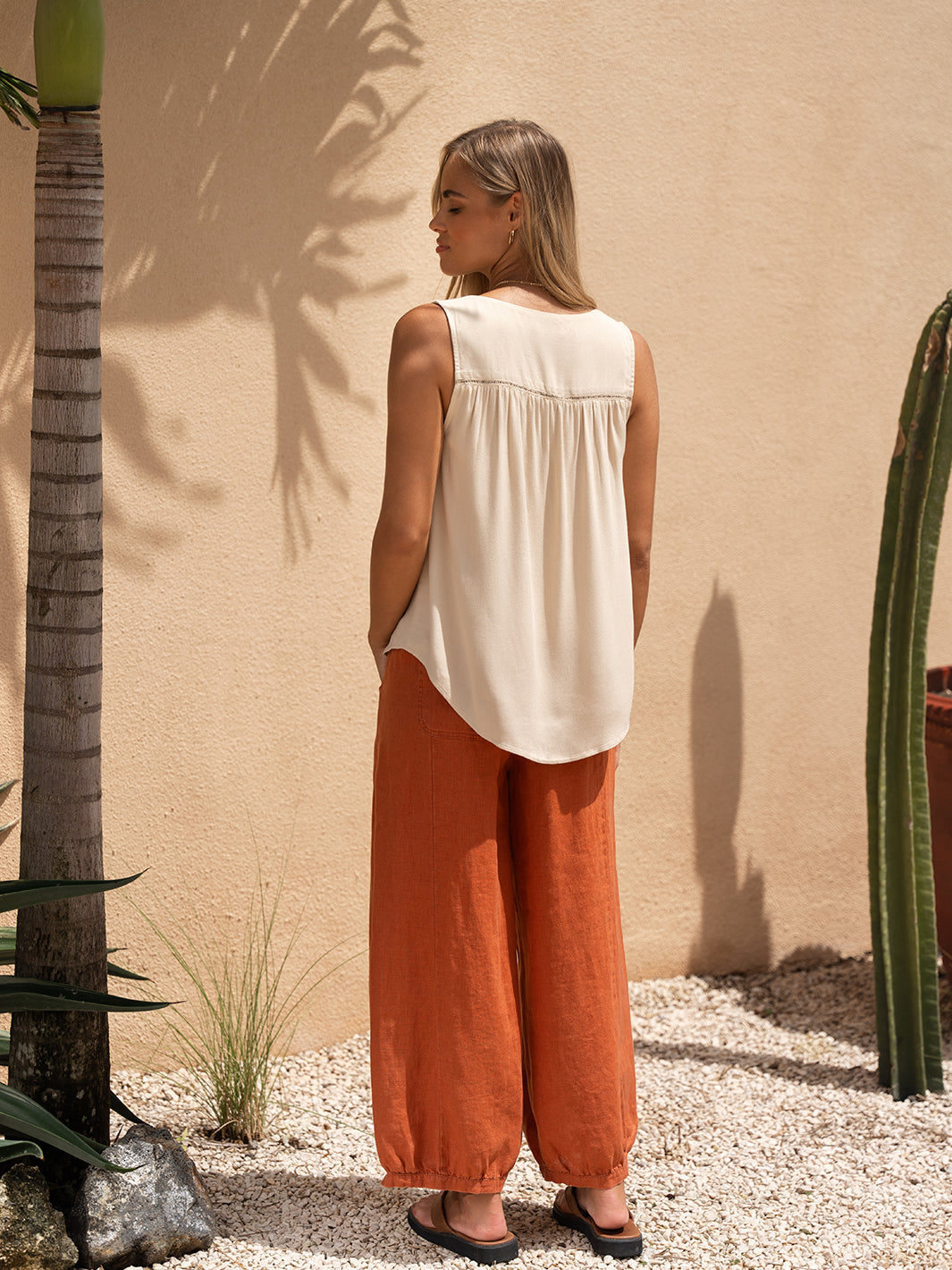 Sasa Bamboo Top Stone