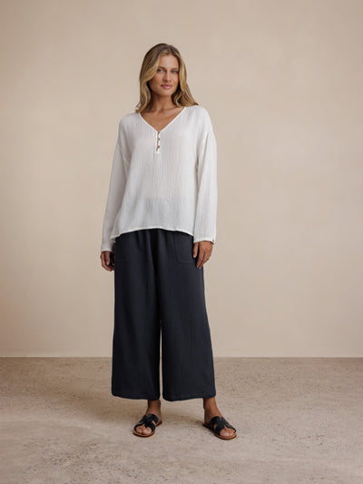 Model wears La Vie Linen Blend Blouse in Coconut