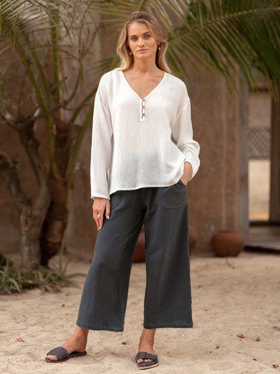 Model wears La Vie Linen Blend Blouse in Coconut