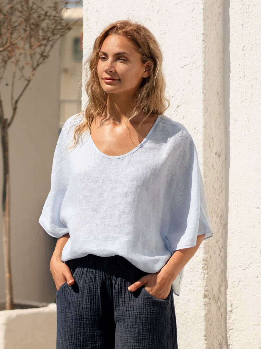 Selene Linen Top Serene Blue